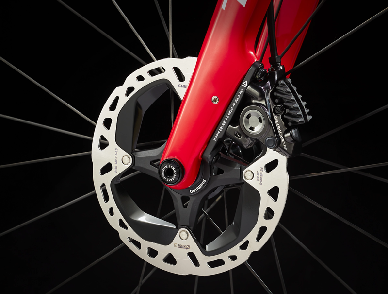 Trek Domane SLR 9 Gen 3 Carbon Road Bike 2022 in Red-4