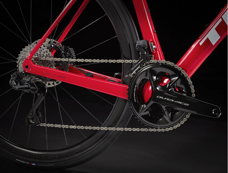 Trek Domane SLR 9 Gen 3 Carbon Road Bike 2022 in Red-3