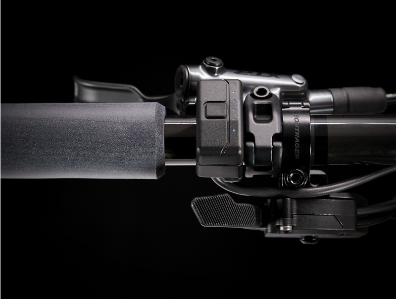 Trek E-Caliber 9.8 XTR Full Suspension Electric Mountain Bike 2021 in Marigold/Red-7