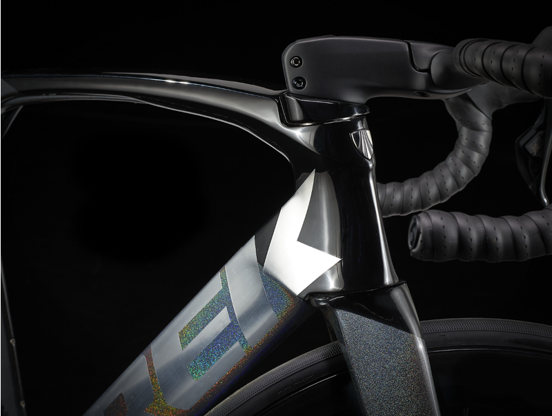 Trek Madone SLR 9 Carbon Road Bike 2023 in Dark Prismatic-3