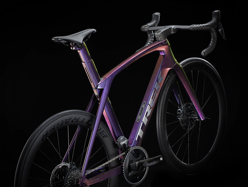 Trek Madone SLR 7 eTap Aero Road Bike 2023 in Purple-2