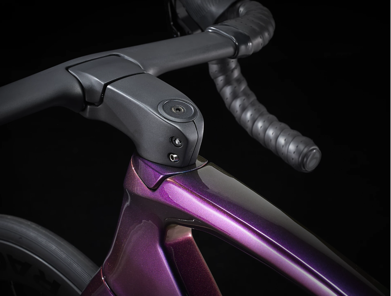 Trek Madone SLR 7 eTap Aero Road Bike 2023 in Purple-7