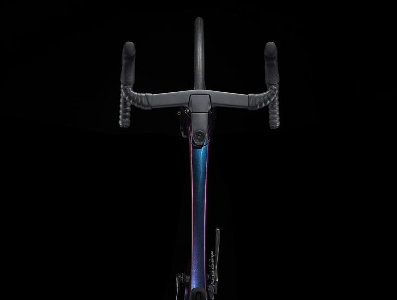 Trek Madone SLR 7 eTap Aero Road Bike 2023 in Purple-5