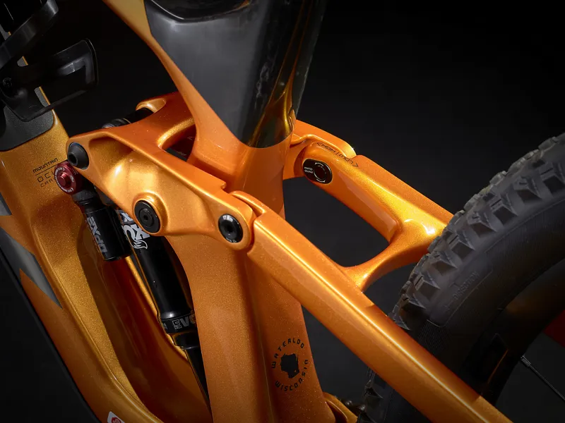 Trek Slash 9.7 GX 29 Full Suspension Mountain Bike 2021 in Orange-7