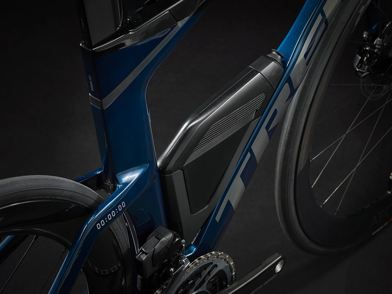 Trek Speed Concept SLR 9 eTap Time Trial/Triathlon Bike 2022 in Mulsanne Blue Black-10