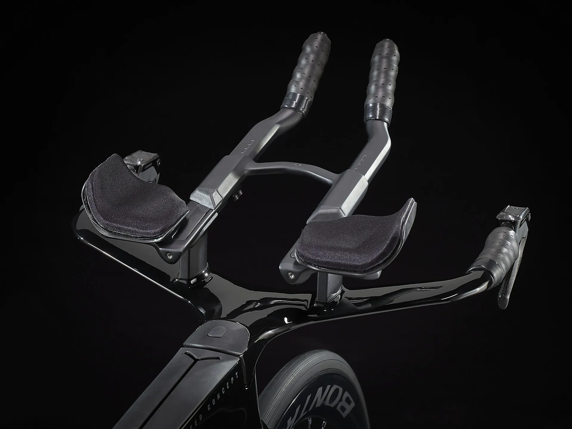 Trek Speed Concept SLR eTap Time Trial/Triathlon Bike 2022 in