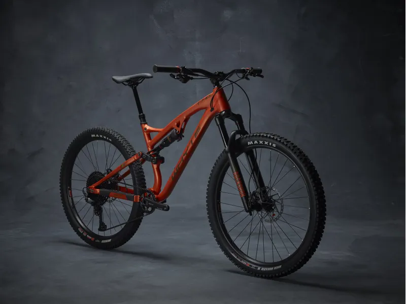 Whyte T-140 SR V1 Full Suspension Mountain Bike 2021 in Orange-1