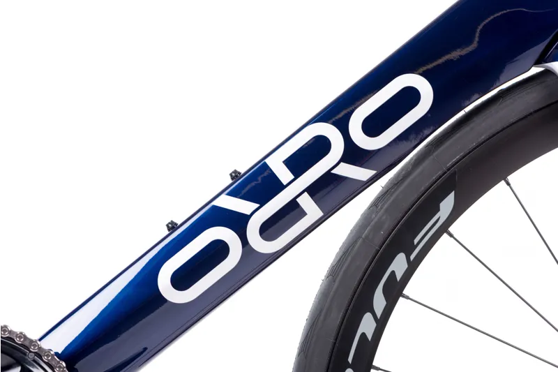 Orro Venturi STC 105 Di2 R800DB Road Bike 2023 in Blue Silver Gloss-2