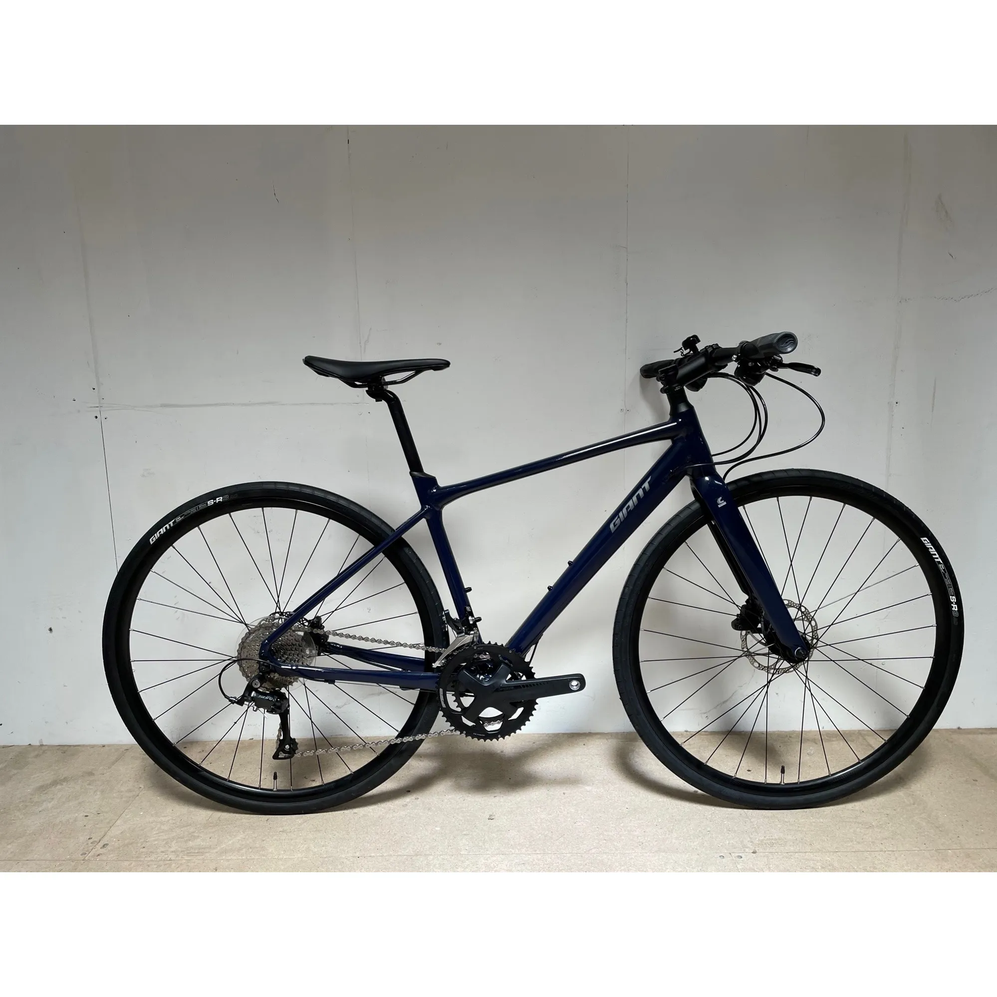 EX-DEMO Giant FastRoad SL Disc Hybrid Bike Small 2021 in Black