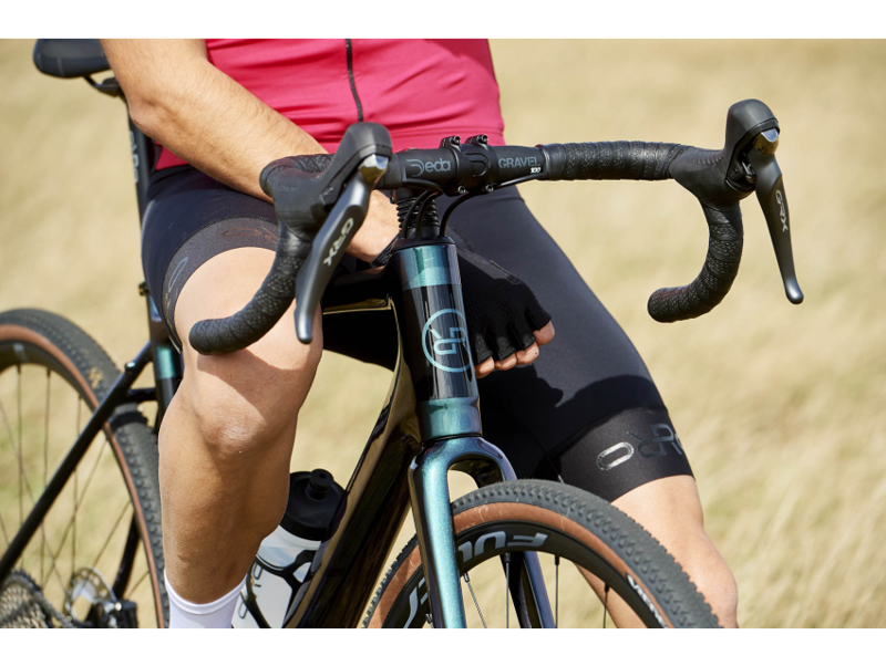 Orro Terra C GRX800 Carbon Gravel Bike 2022 in Dark Radiant -1