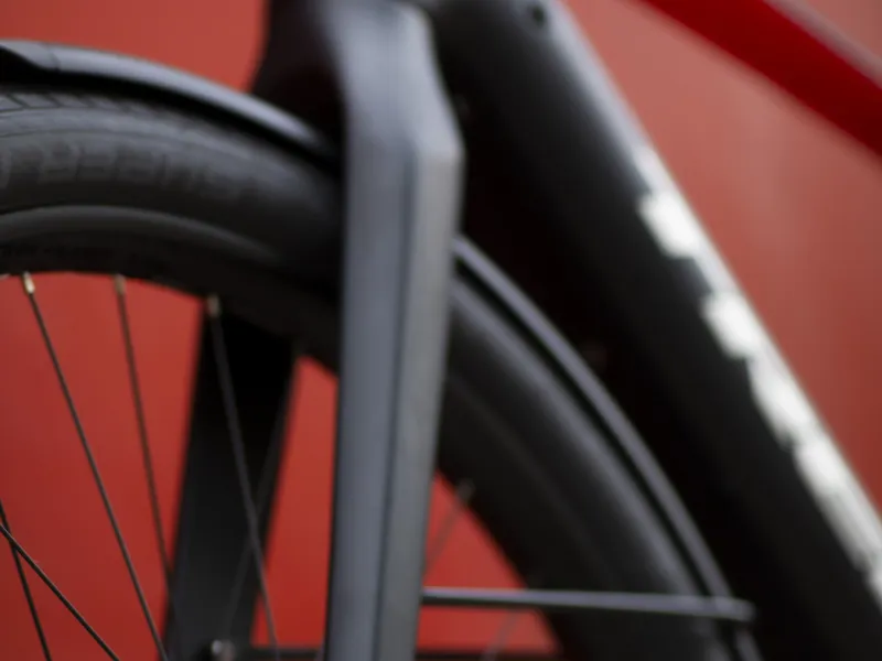 Trek Allant+ 9.9 250W Mens Carbon Electric Hybrid Bike 2021 in Black-2