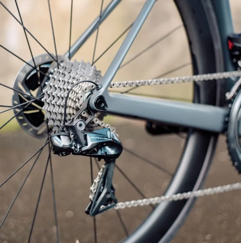 BMC Teammachine SLR01 Disc Two Mens Road Bike in Race Grey and White-8