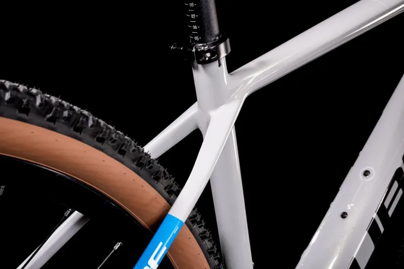 Cube Reaction c:62 Pro Hardtail Mountain Bike 2022 in Prisma-grey/Blue-3