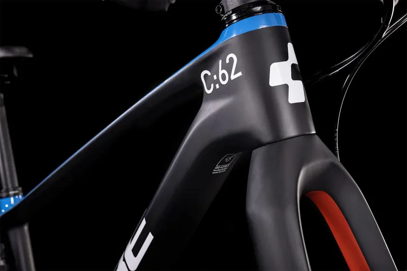 Cube Elite 240 c:62 Pro Kids Bike 2022 in Black-5