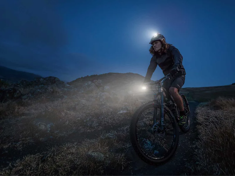 Topeak CubiCubi 850 Front Bike Light-2