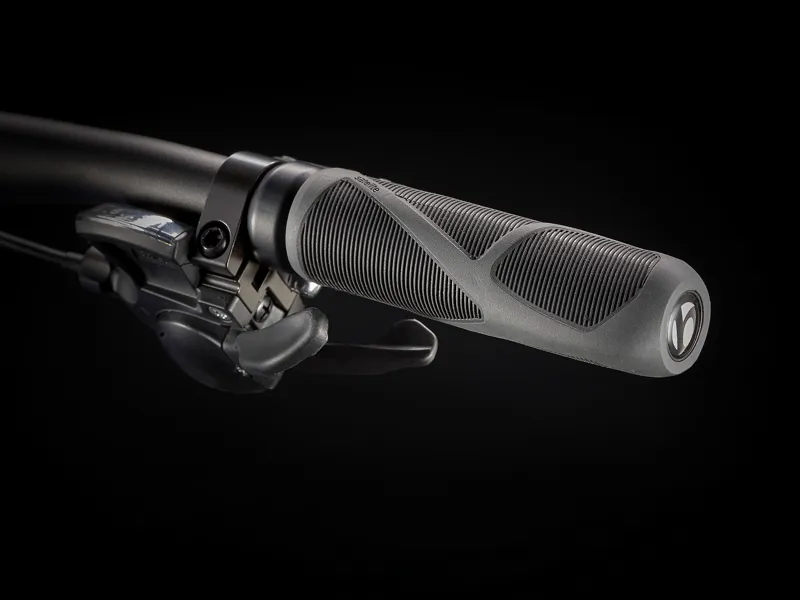 Trek Dual Sport 2 Hybrid Bike 2021 in Mulsanne Blue-3