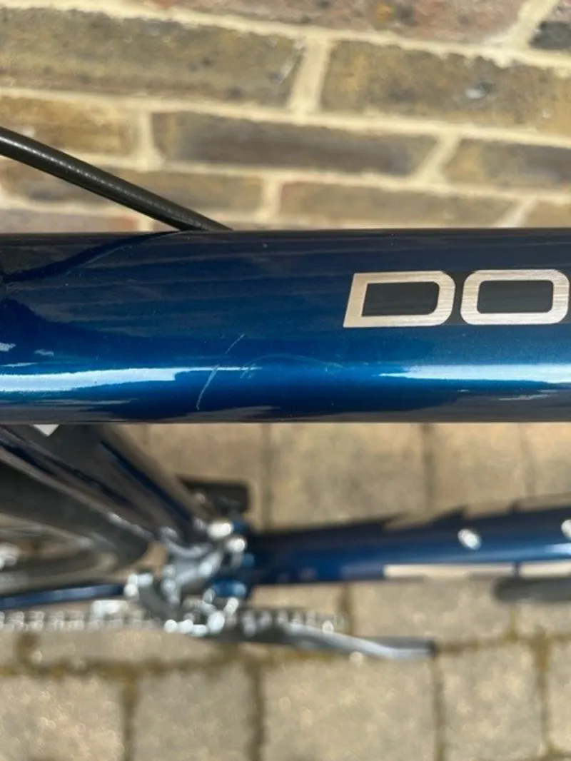 EX DISPLAY Trek Domane AL 2 Road Bike 54cm 2023 in Metallic Blue -5