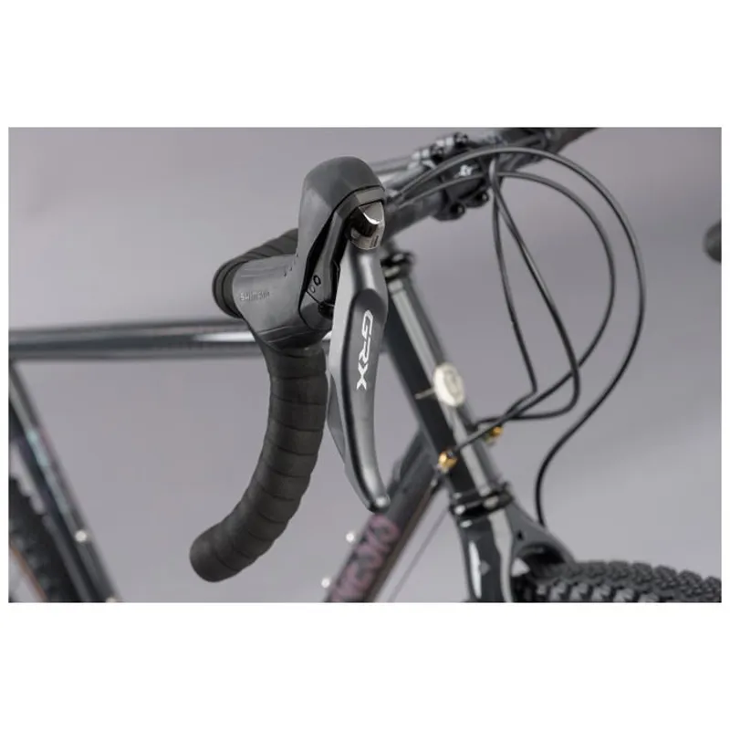 Genesis Croix De Fer 50 Adventure Road Gravel Bike 2022 in Black -5