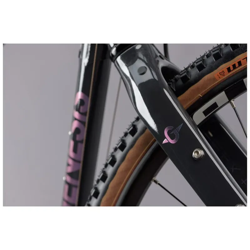 Genesis Croix De Fer 50 Adventure Road Gravel Bike 2022 in Black -6