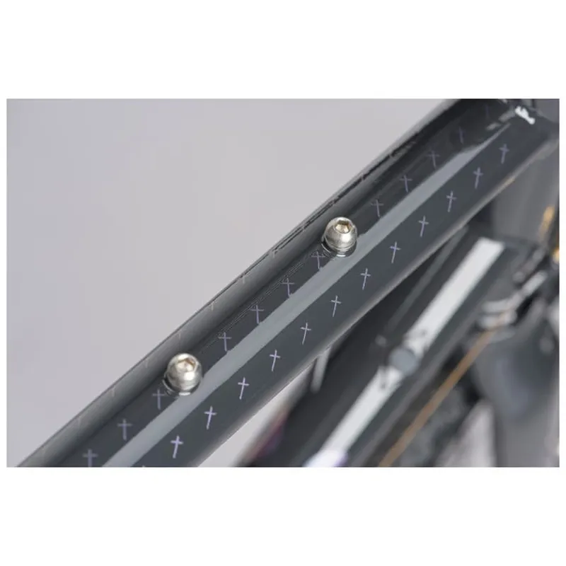 Genesis Croix De Fer 50 Adventure Road Gravel Bike 2022 in Black -3