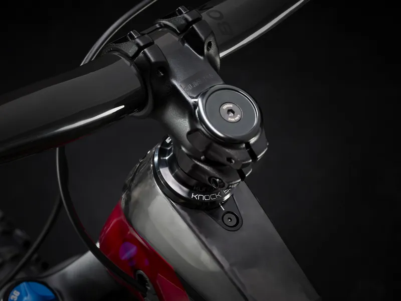 Trek Fuel EX 9.8 XT Mens Full Suspension Mountain Bike in Red Rage-9