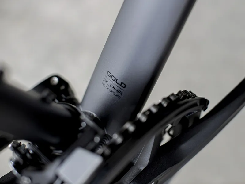 Trek FX 3 Disc Equipped Hybrid Commuter Bike 2021 in Black-8