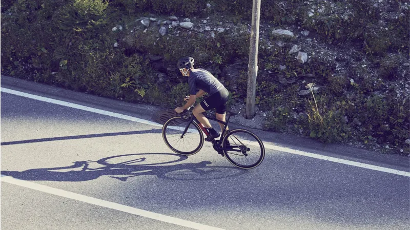 BMC Teammachine SLR02 Three Mens Road Bike in Grey and Candy Green-8