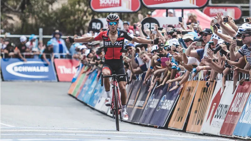 BMC Teammachine SLR02 Two Mens Road Bike in Carmine Red and Carbon-8