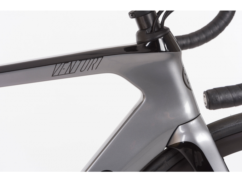 Orro Venturi Evo 105 Carbon Road Bike 2022 in Silver-1