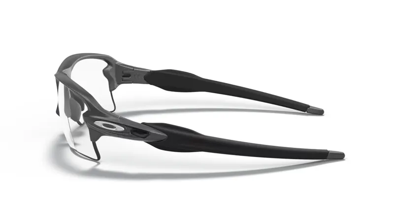 Oakley Flak 2.0 XL with Clear to Black Iridium Photochromic Lens-5