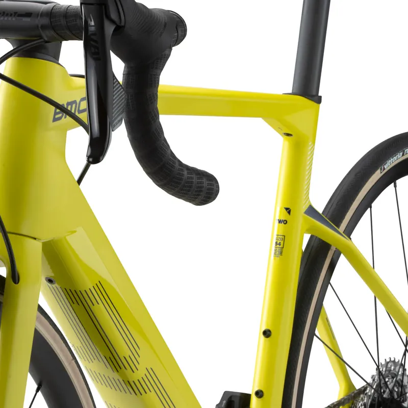 BMC Roadmachine AMP Two Rival AXS Electric Road Bike 2022 in Lime Yellow/Midnight Blue-4