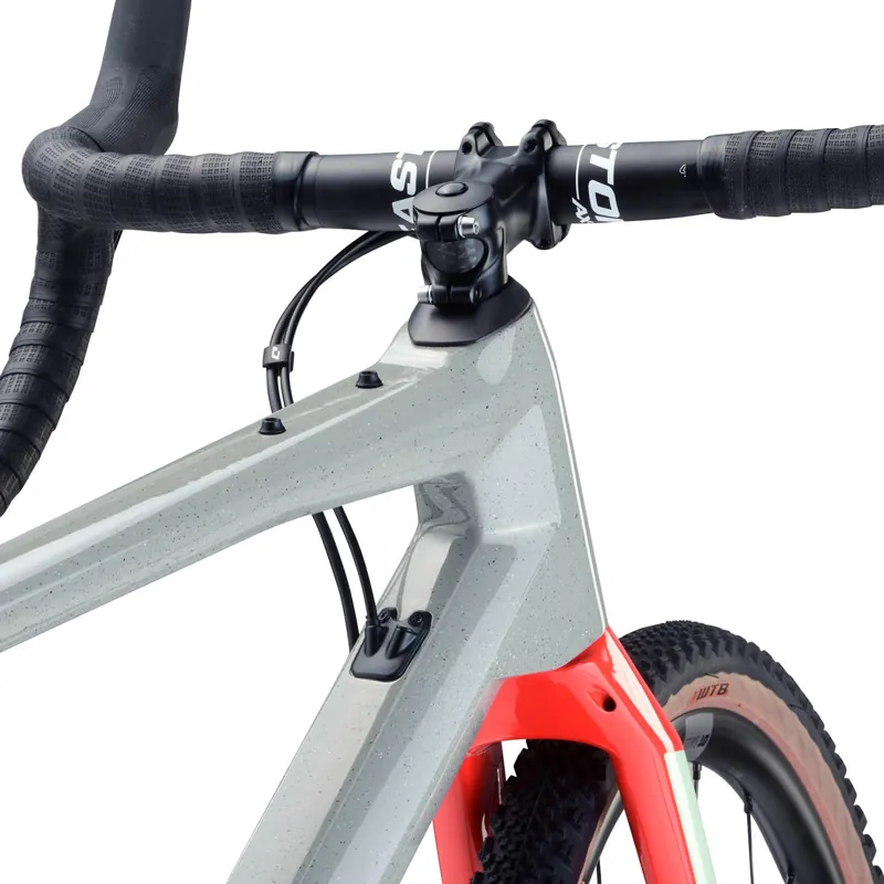 BMC Unrestricted One Rival 11sp Gravel Road Bike 2023 in Speckle Grey Neon Red-4