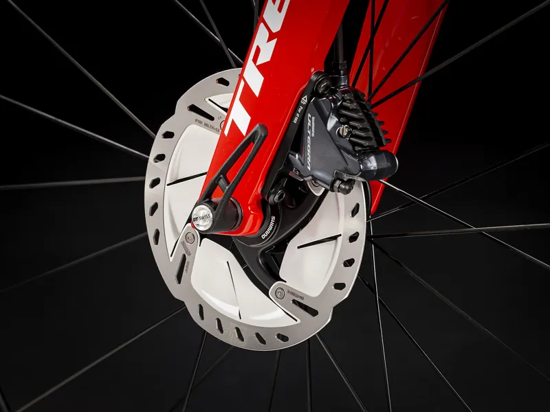 Trek Madone SLR 6 Disc Carbon Road Race Bike 2020 in Red-9