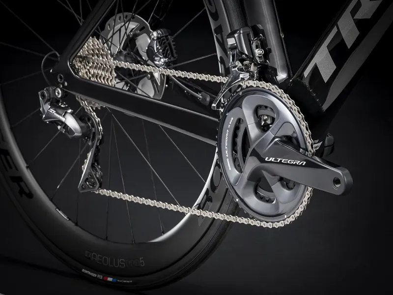 Trek Madone SLR 7 Disc Mens Carbon Aero Road Bike 2020 in Black-8