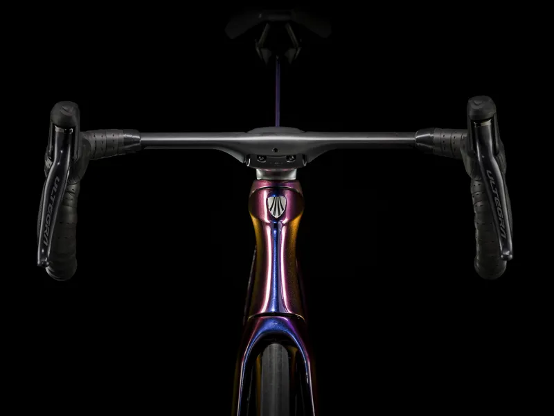 Trek Madone SLR 7 Disc Mens Carbon Aero Road Bike 2020 in Purple-2
