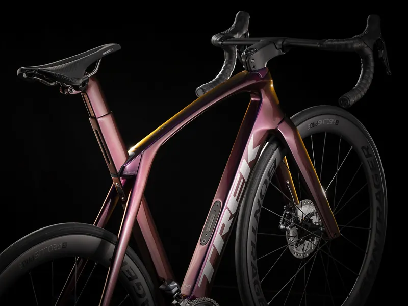 Trek Madone SLR 7 Disc Mens Carbon Aero Road Bike 2020 in Purple-3