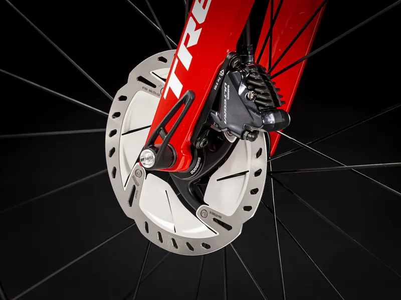 Trek Madone SLR 7 Disc Mens Carbon Aero Road Bike 2020 in Red-8