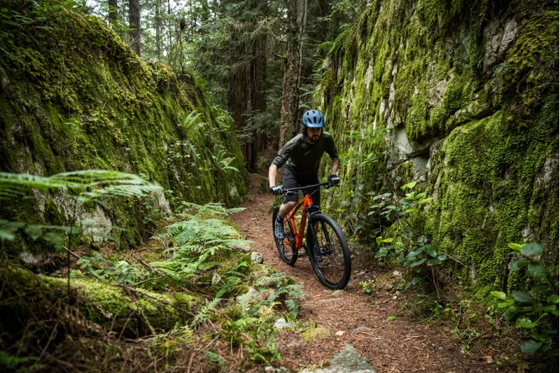 Trek Marlin 7 Mens Hardtail Mountain Bike 2020 in Red-1