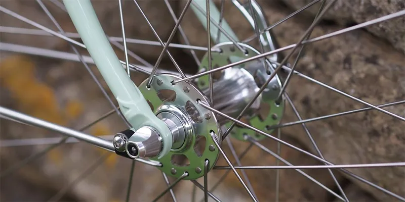 Pashley Aurora Ladies Hybrid Bike 2022 in Peppermint Green-5