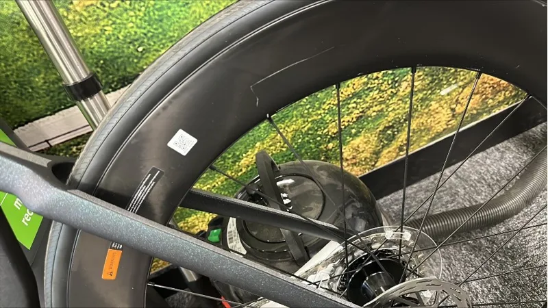 EX DISPLAY Giant Propel Advanced Pro 1 Disc Road Bike Medium 2022 in Starry Night -1