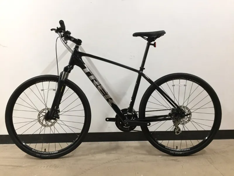 EX-Display Trek Dual Sport 1 Large Hybrid Bike 2021 in Trek Black-1