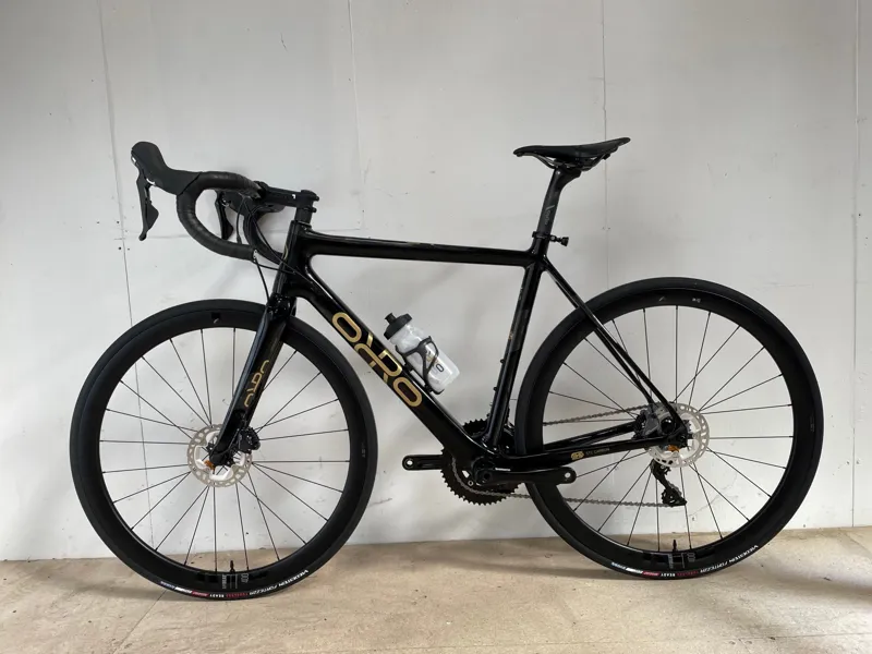 EX-DISPLAY Orro Gold STC 11 Speed Ultegra Tailor Made Road Bike 2022 in Black Gloss-1
