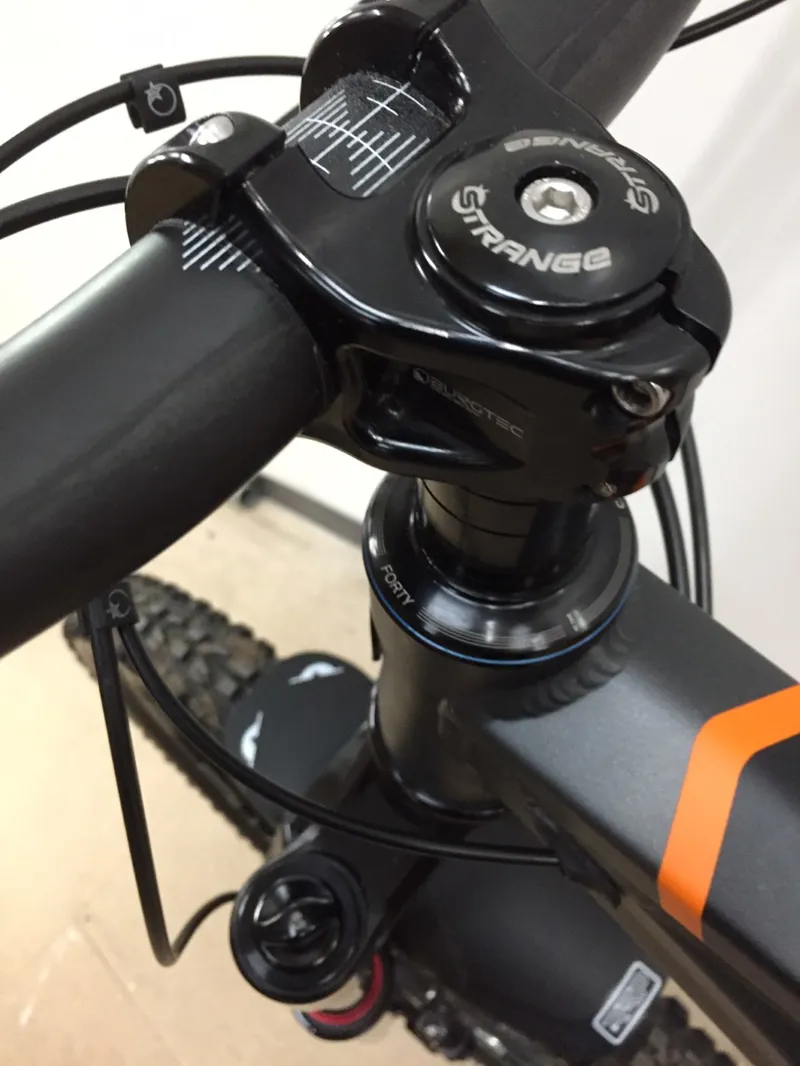 Ex Demo Orange Stage 6 Factory Large Full Suspension Mountain Bike 2022 in Grey-5