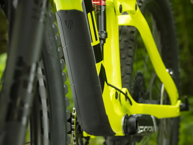 Trek Remedy 9.8 27.5 Mens Full Suspension Mountain Bike in Miami Green-9