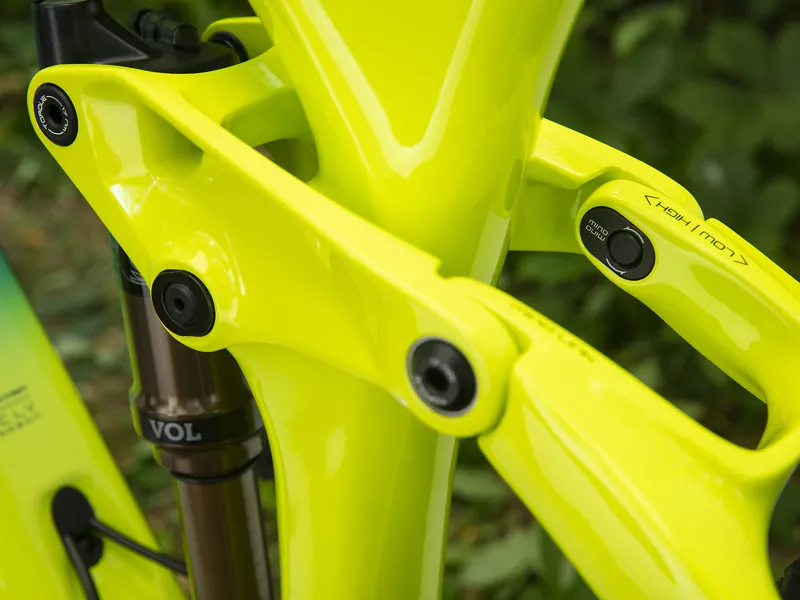 Trek Remedy 9.9 27.5 Mens Full Suspension Mountain Bike in Miami Green-6