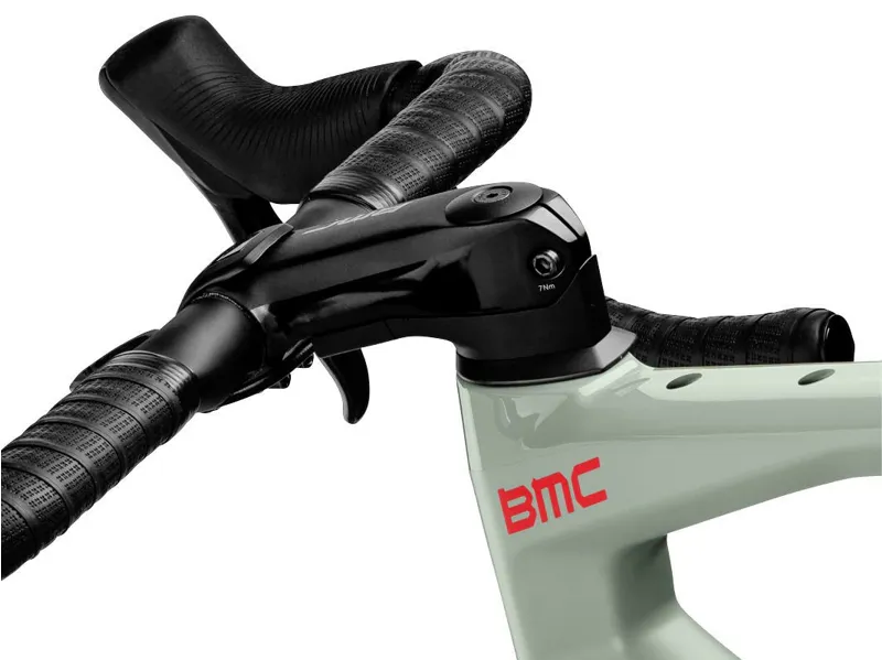 BMC Roadmachine 01 One Mens Sportive Road Bike in Green Sand-5