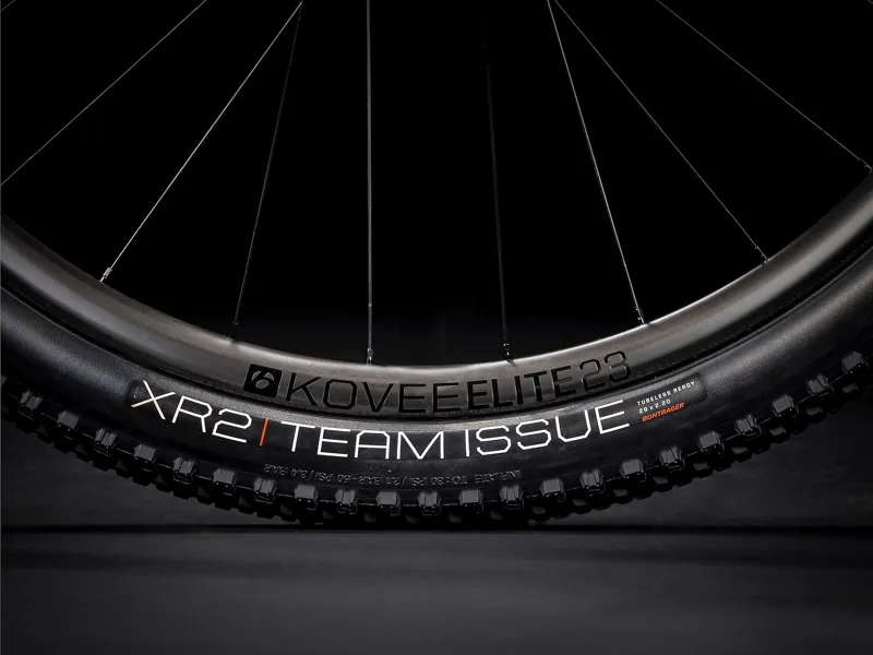 Trek Supercaliber 9.7 NX 29 Full Suspension Mountain Bike 2021 in Black-8