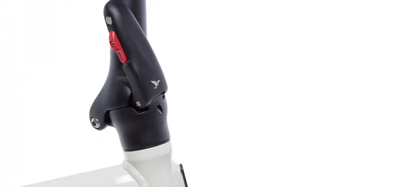 Tern Verge D9 Mens Folding Bike 9-Speed in Gloss Black-7