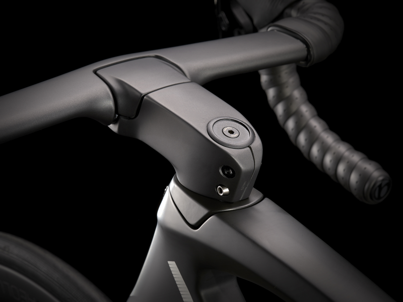 Trek Madone SLR 7 eTap Disc Carbon Road Bike 2021 in Grey-5