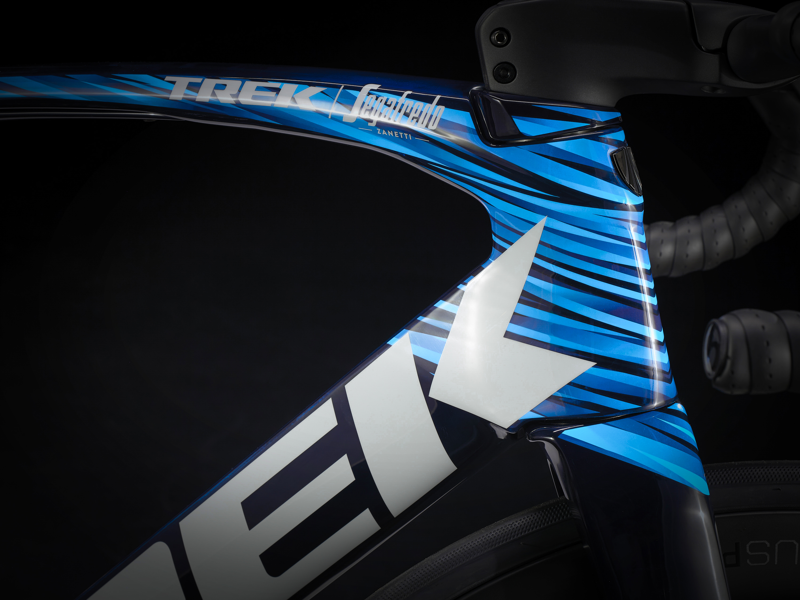 Trek Madone SLR 7 eTap Disc Carbon Road Bike 2021 in Blue-3